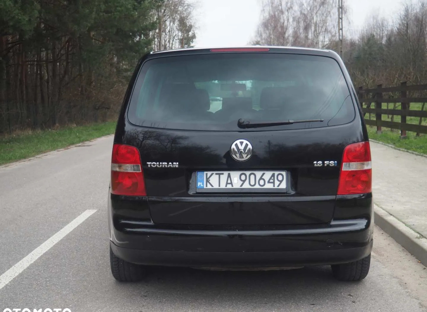 Volkswagen Touran cena 11900 przebieg: 228240, rok produkcji 2003 z Rzepin małe 704